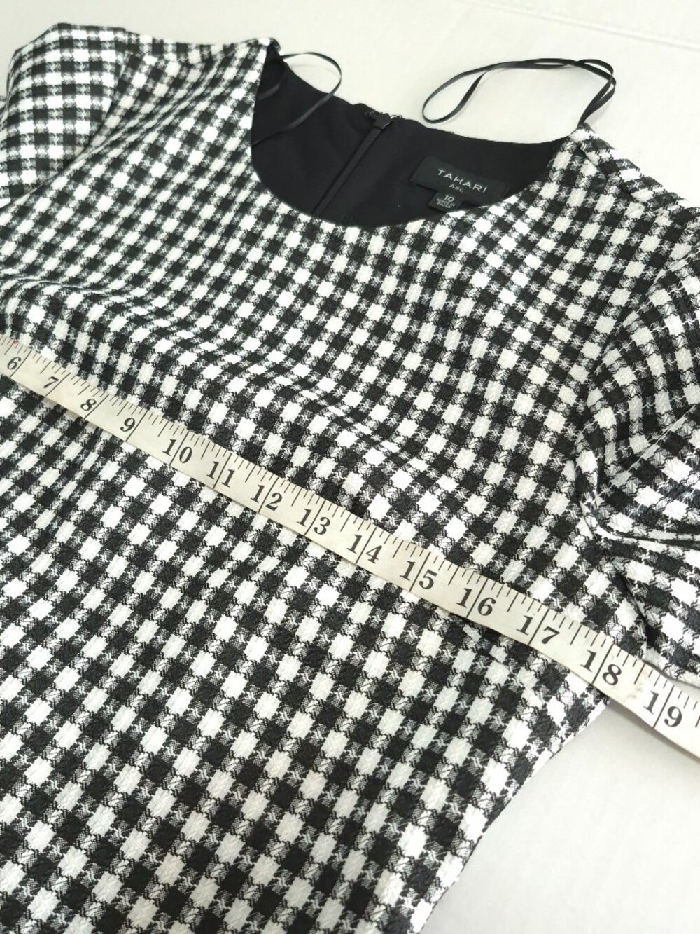 Tahari Dress 10 Women Black White Gingham Plaid Fringe Tweed Shift Mini Short - Picture 8 of 14